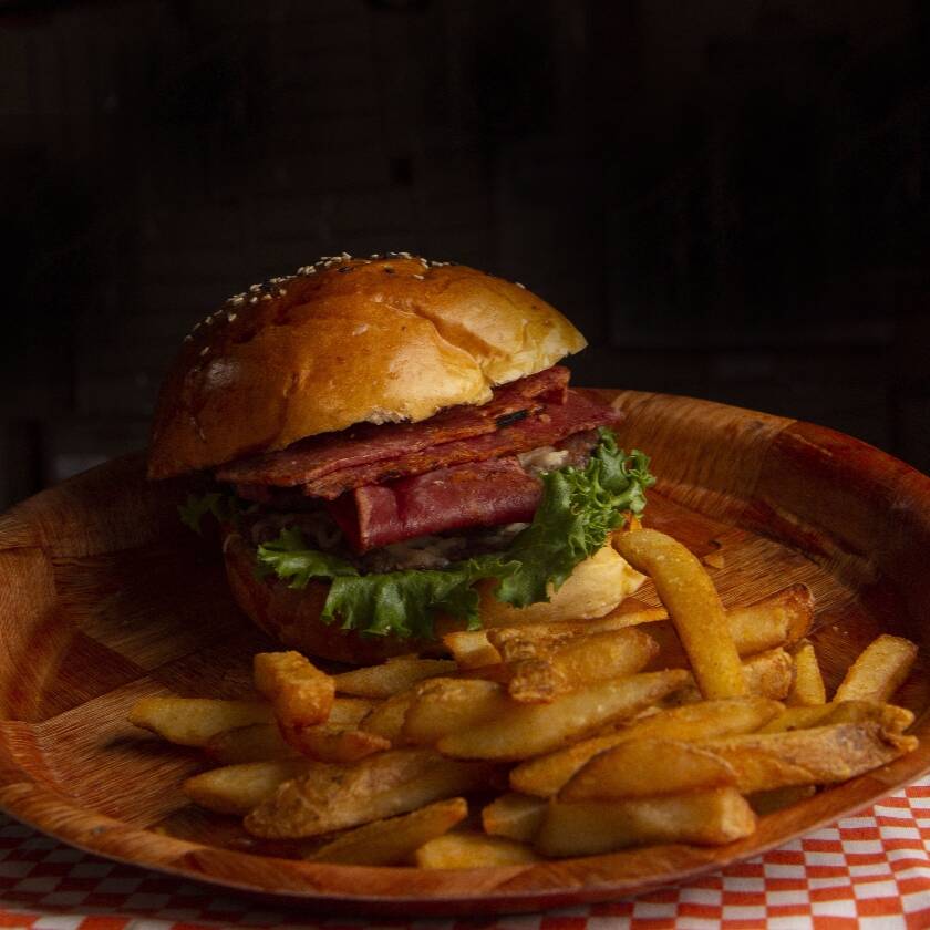 Hamburguesa Bacom con Papas