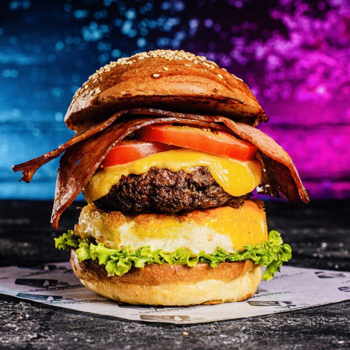 Hamburguesa Tiene Huevo