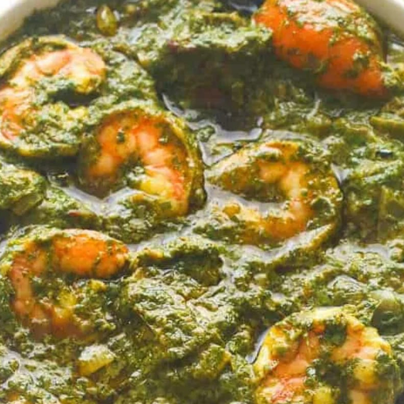 Shrimp (Camarones) Saag