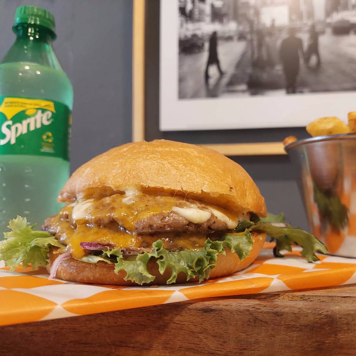 Combo Double CheeseBurger Bite