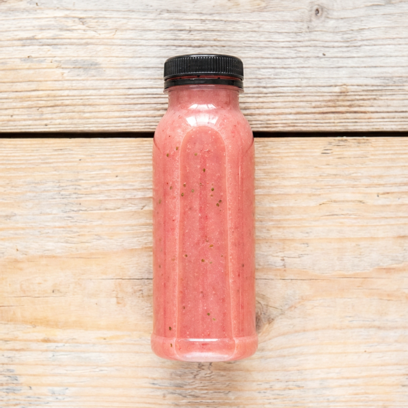Delicioso suco de Melancia, Morango em fruta e Hortelã. Garrafa de 300ml.