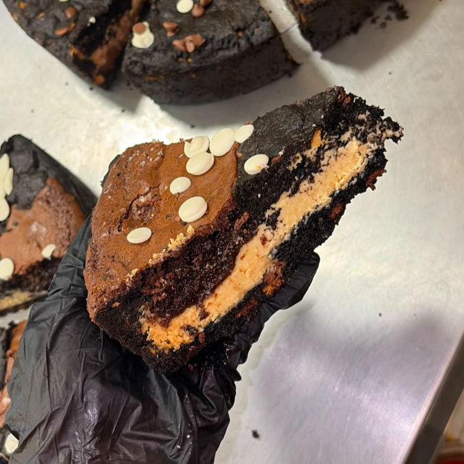 Massa de cookie black com recheio de galak original