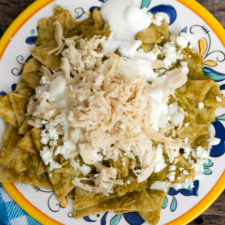 Chilaquiles Verdes con Pollo