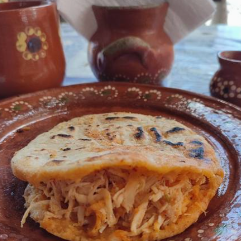 Gordita de Pollo