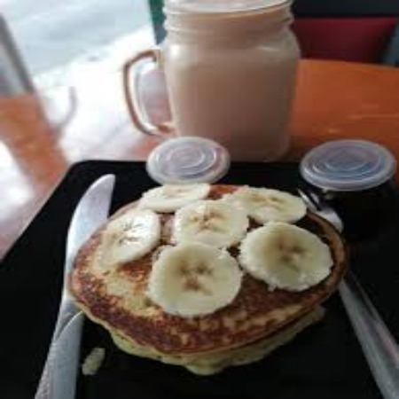 Hotcakes + Licuado Energy