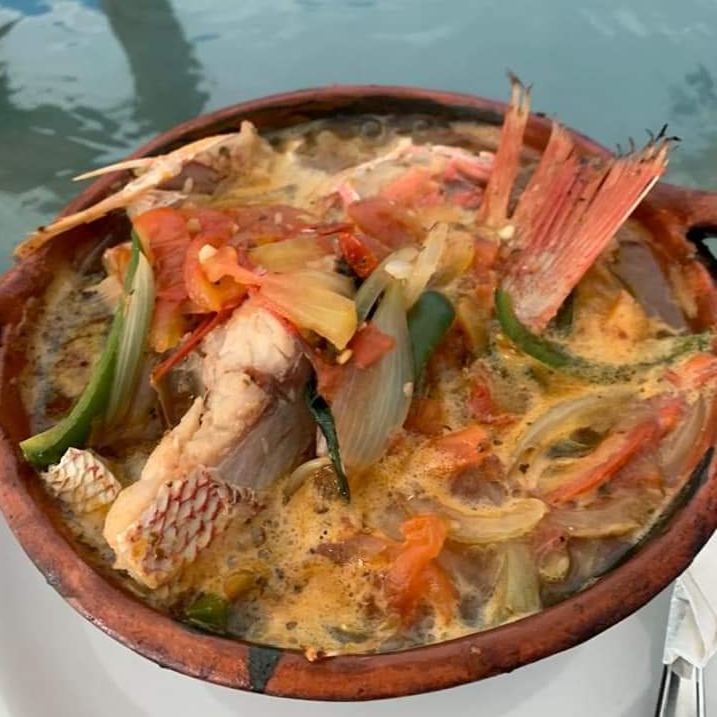 Caldo de Pescado