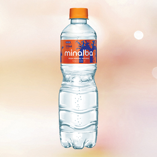 Geladinha, com gás.