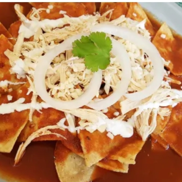 Chilaquiles Rojos Pollo