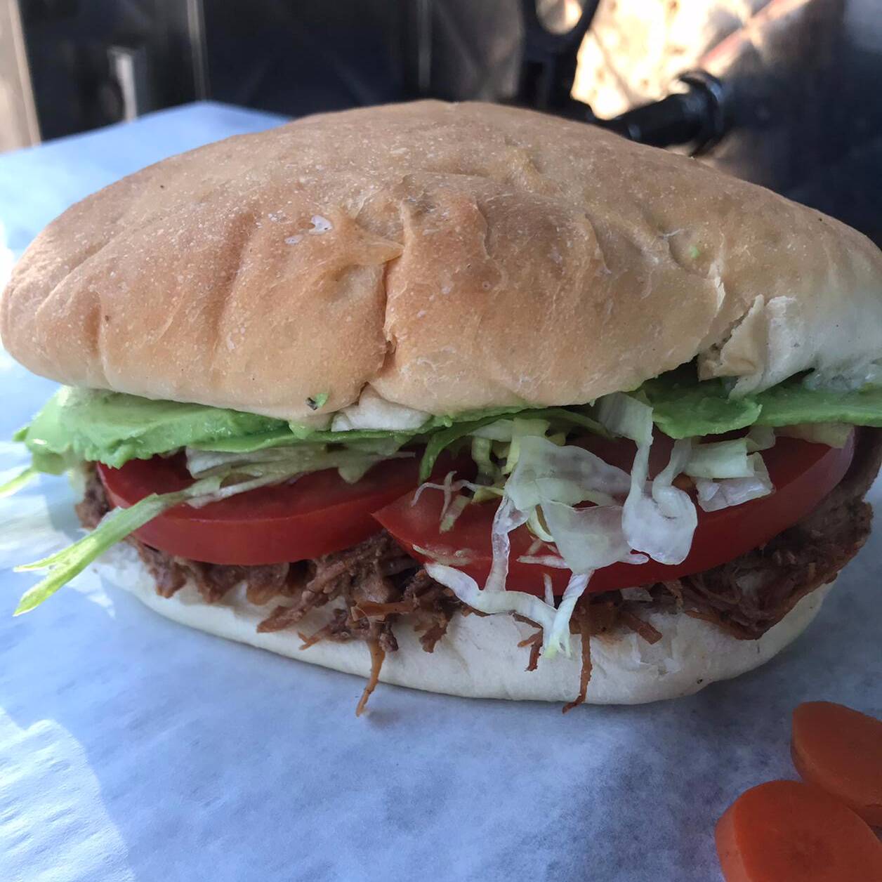 Torta de Deshebrada y Torta Especial