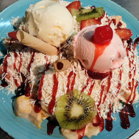 Ensalada de Frutas Plus Doble Helado Para 2