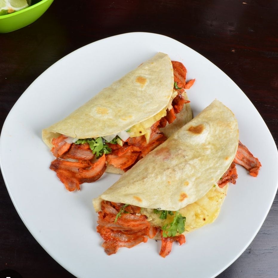 Taco de arina pastor