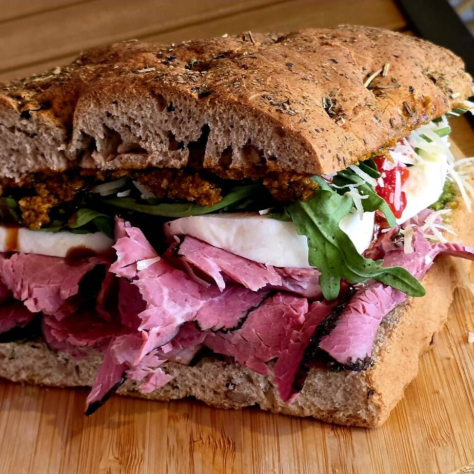 Focaccia de Roast Beef