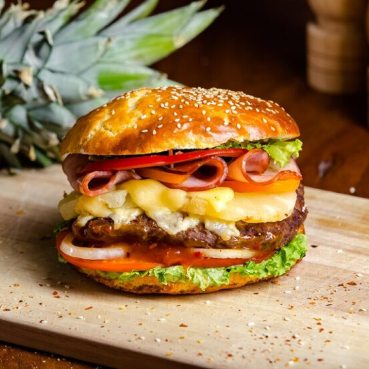 Hamburguesa Hawaiana