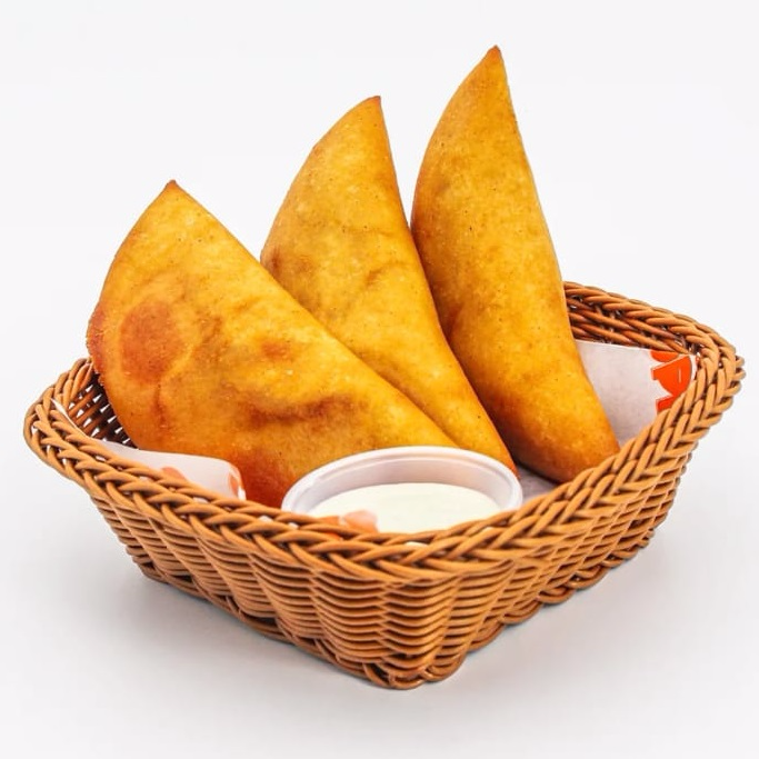 Combo D - 3 Empanadas + Bebida