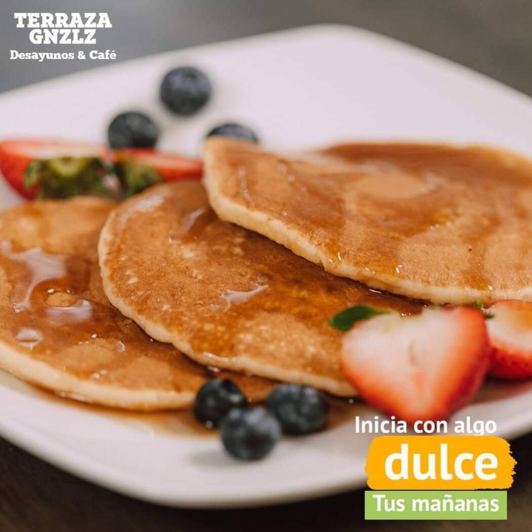 Hot Cakes con Mermelada