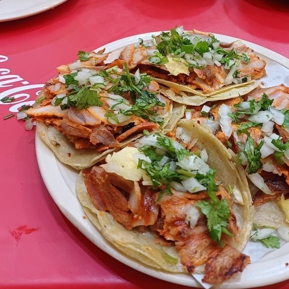 Tacos de Maíz con Pastor