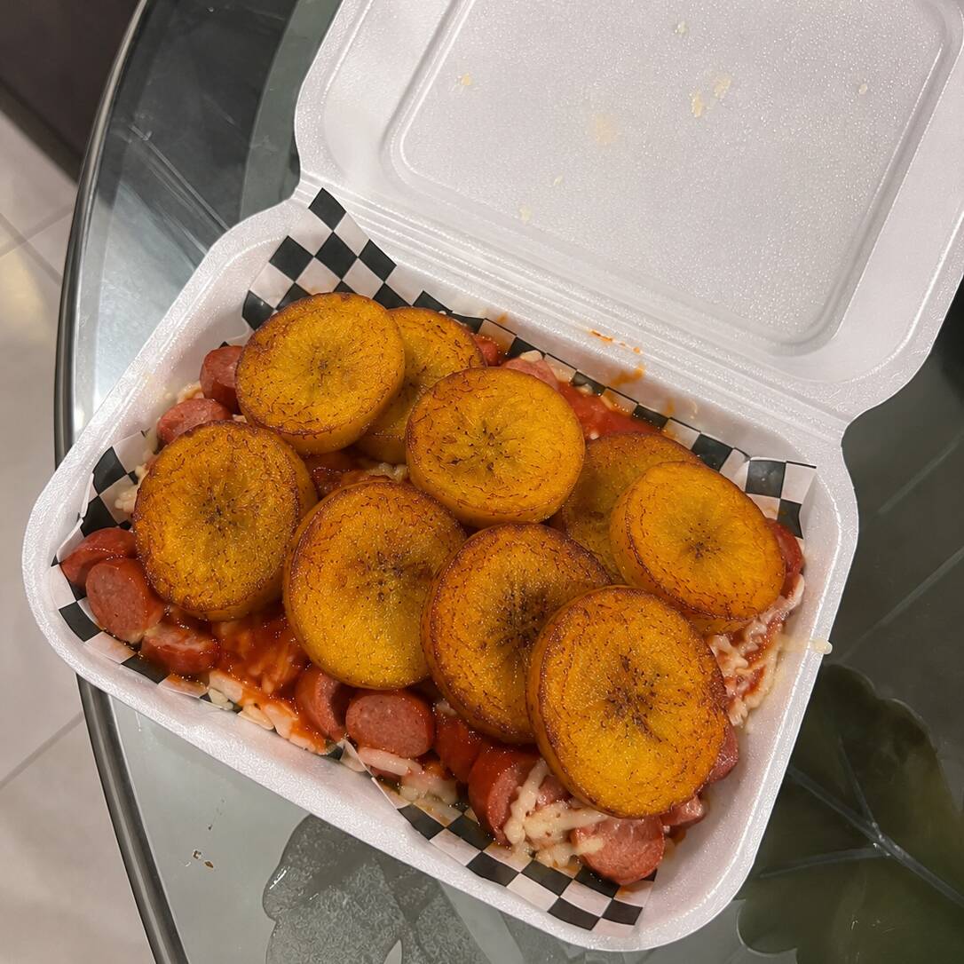 Salchipapa La Golosa (PapiMaduro) Para1