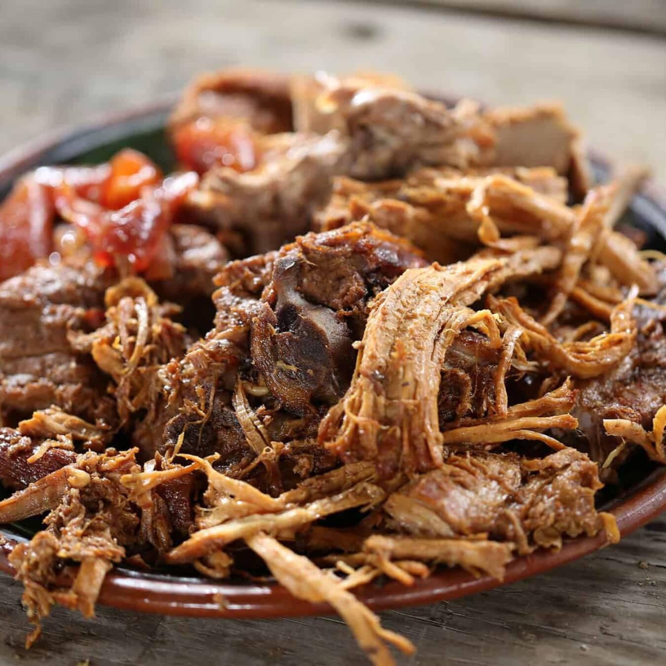 Medio Kilo de Carnitas de Cerdo