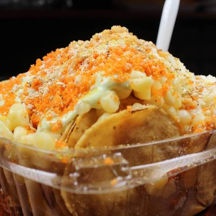 Nachos con Elote