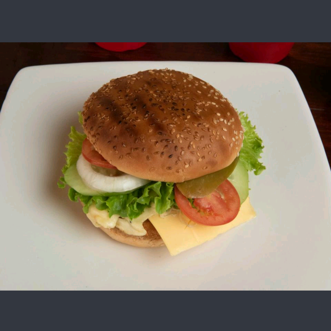 Hamburguesa de Pollo Frito con Dos Quesos