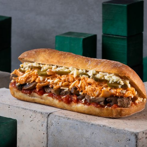 Sándwich Club de Res Mexicano