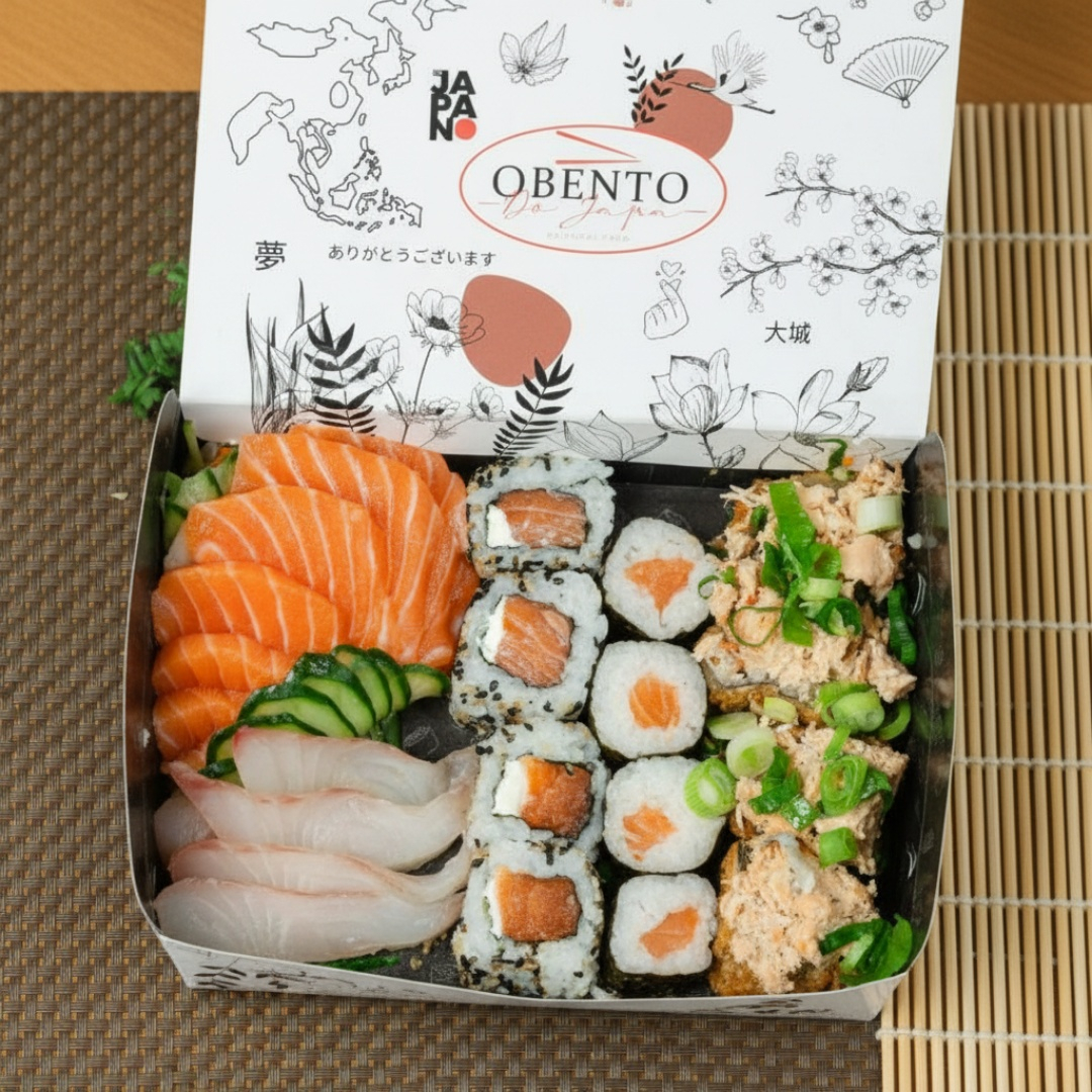 8 Sashimi Salmão 4 Sashimi Peixe Branco 4 Hossomaki Salmão 4 Uramaki salmão 4 Hot Roll