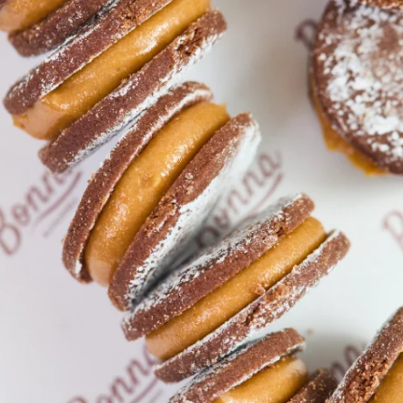 Alfajores Grandes Choco Lúcuma