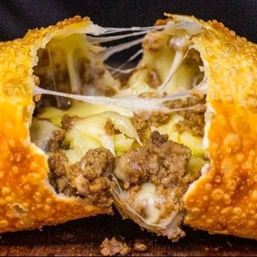 Pastel kids 15cm carne c/ queijo