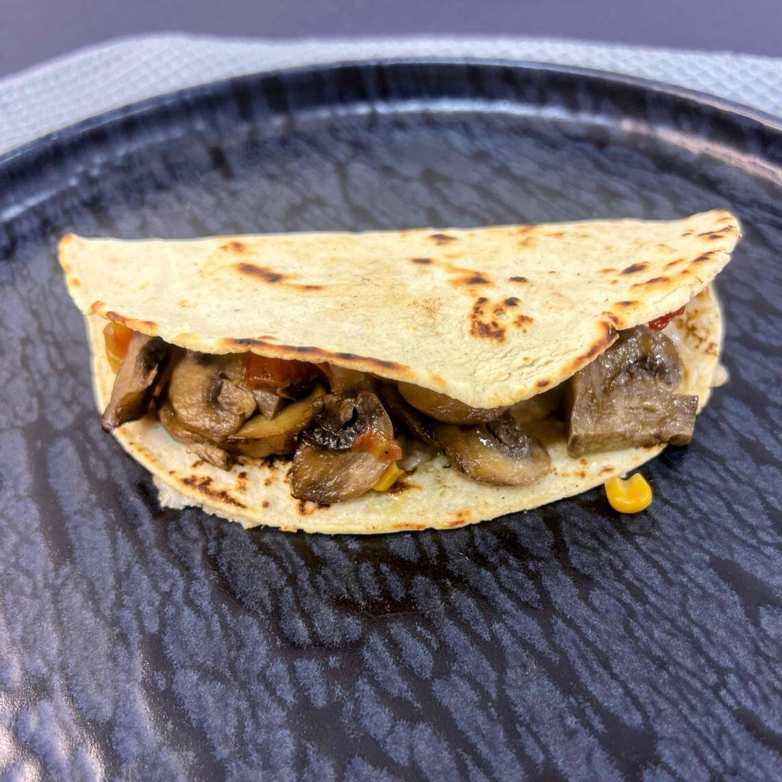 QUESADILLA DE CHAMPIÑONES