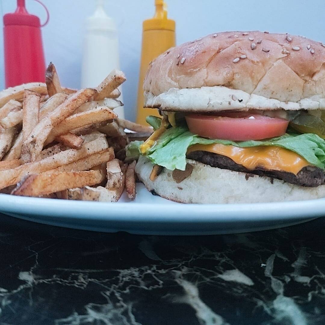 Hamburguesas Clásica con Papas