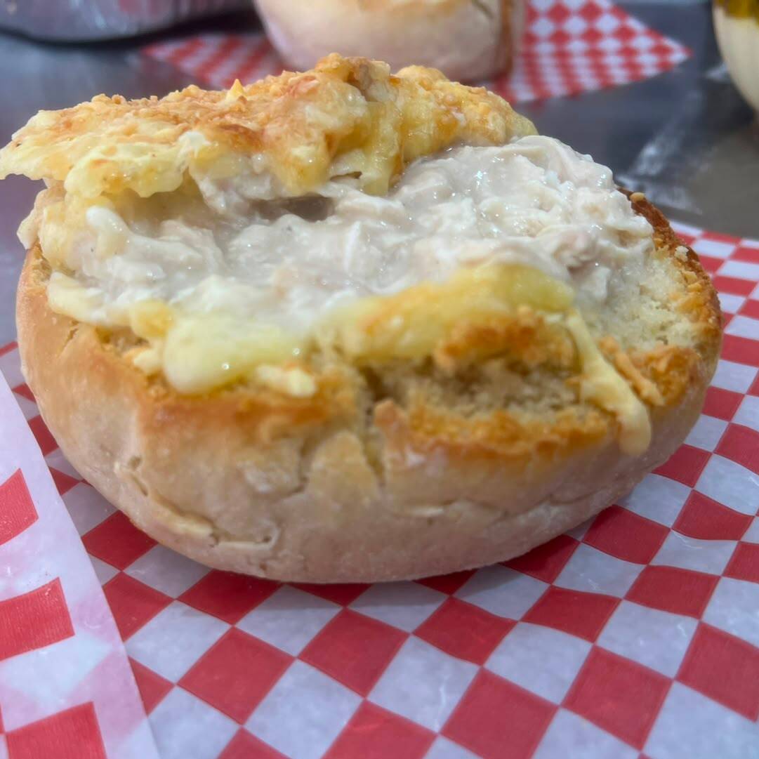 Pancook de Pollo en Salsa Bechamel