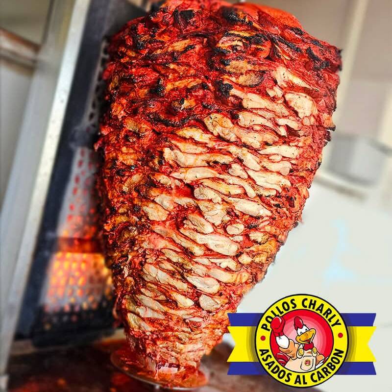 UN POLLO ENTERO AL PASTOR
