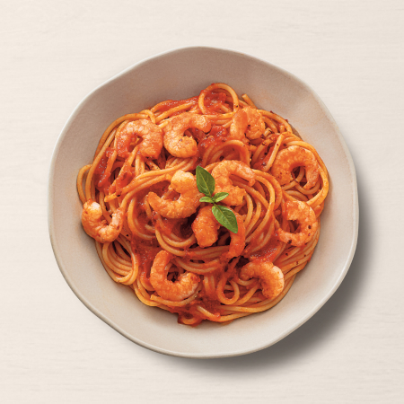 Massa longa cozida al dente, servido com molho de camarão levemente temperado, garantindo sabor e cremosidade em cada garfada. Aquele sabor que todo mundo ama no Ragazzo.