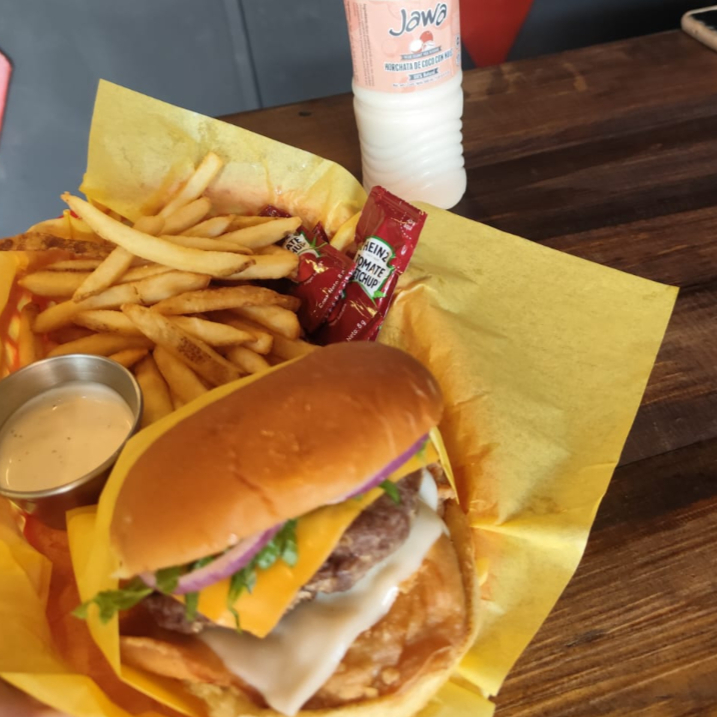 hamburguesa res - pollo