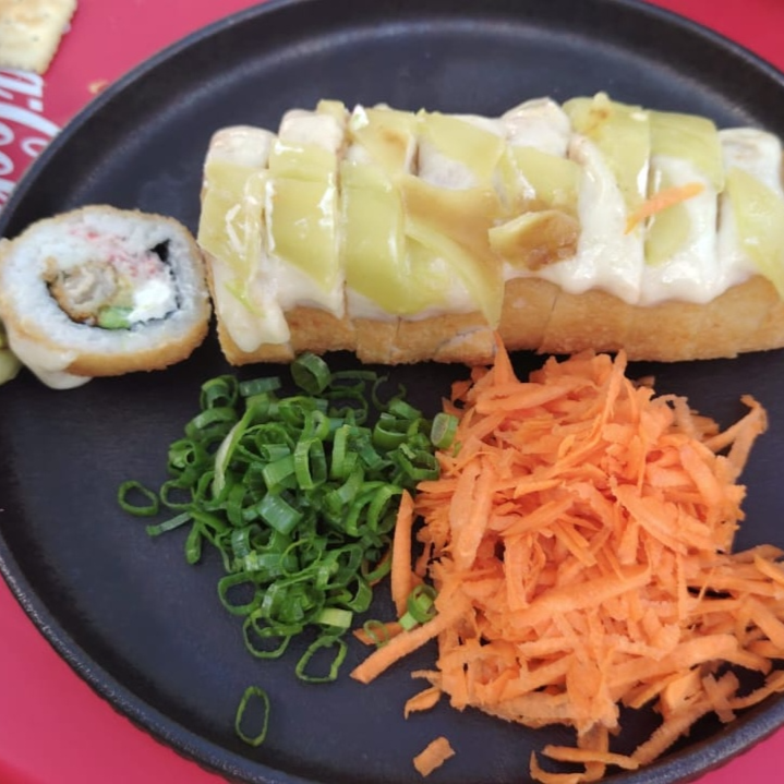 Guerrito Roll