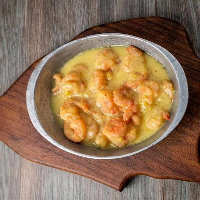 Camarones al Ajillo