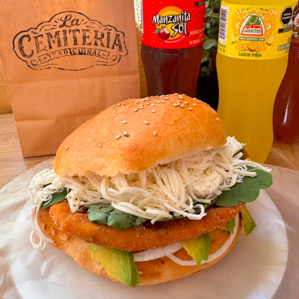 Combo Cemita + Refreso 600ml