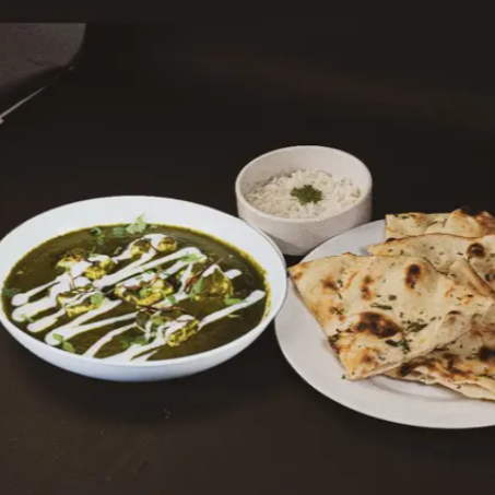 Paneer Saag Combo