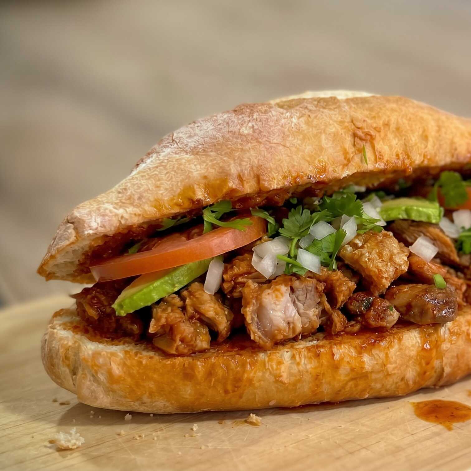 Lonche de Chicharrón