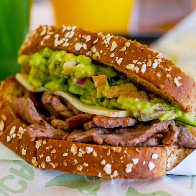 SANDWICH CARNE ASADA