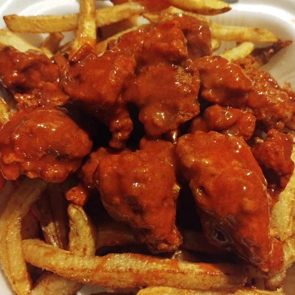 Papas Preparadas Con Boneless (Pollo) Bufalo