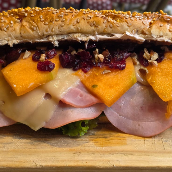 Baguette Gourmet con Lomo Canadiense