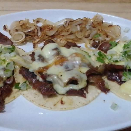 TACOS DE BISTEC 3