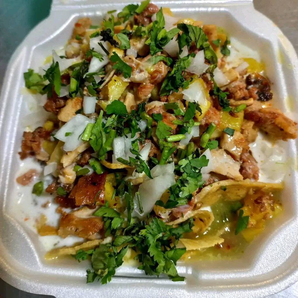Chilaquiles V.G con Pollo