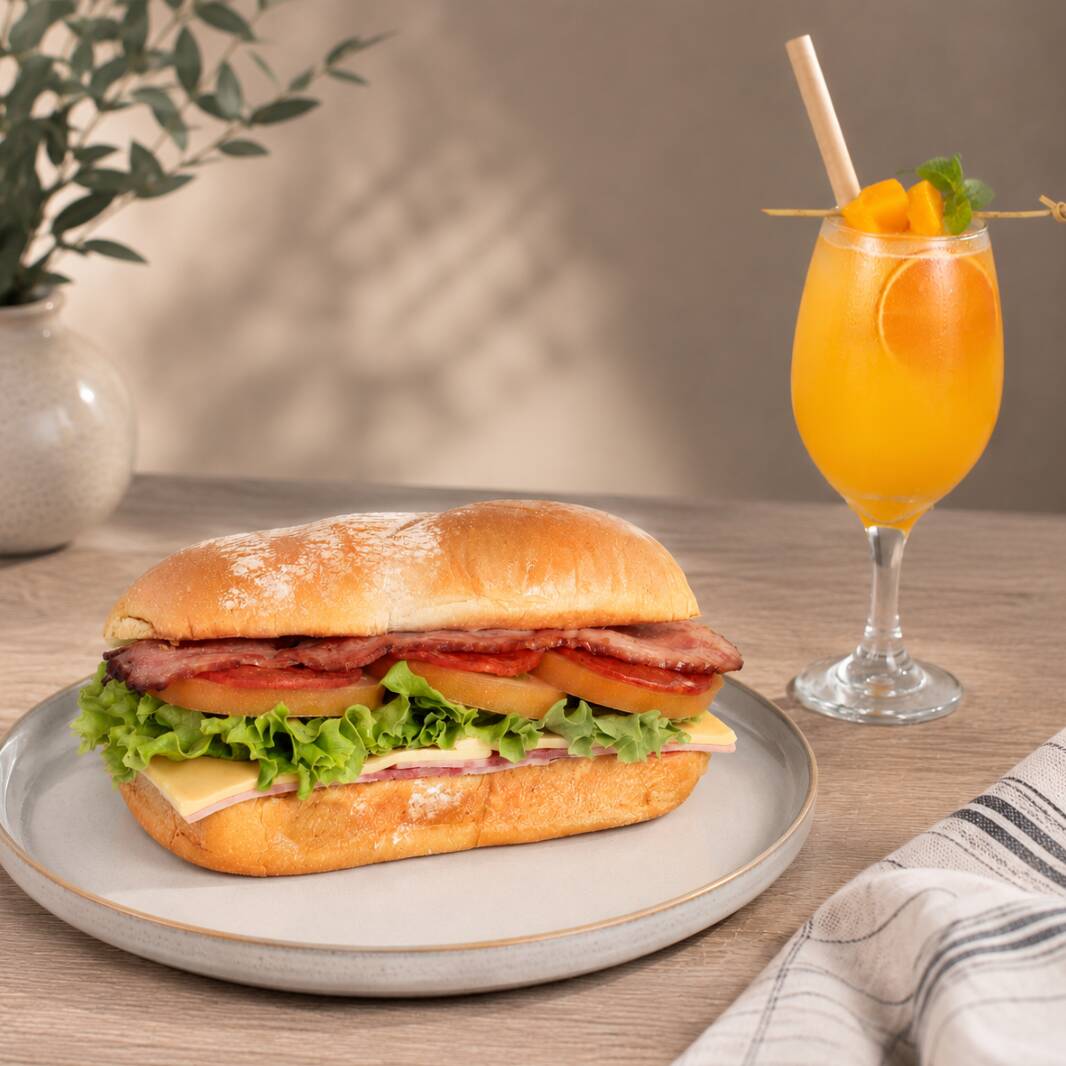 Sándwich B.M.T