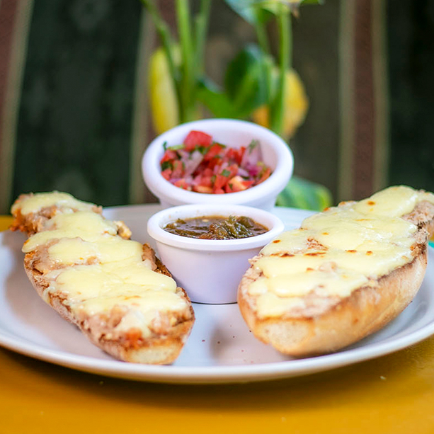 Molletes Mexicanos