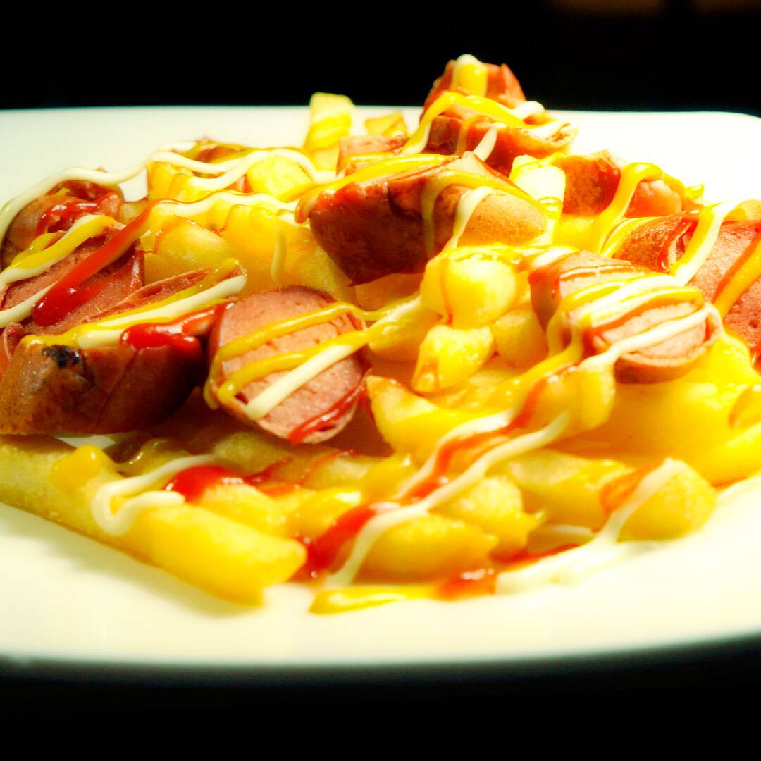 Chorizos con francesa y gaseosa 250