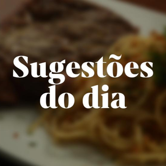 Spaghetti ao alho e óleo - salteado com abobrinha e tomate seco