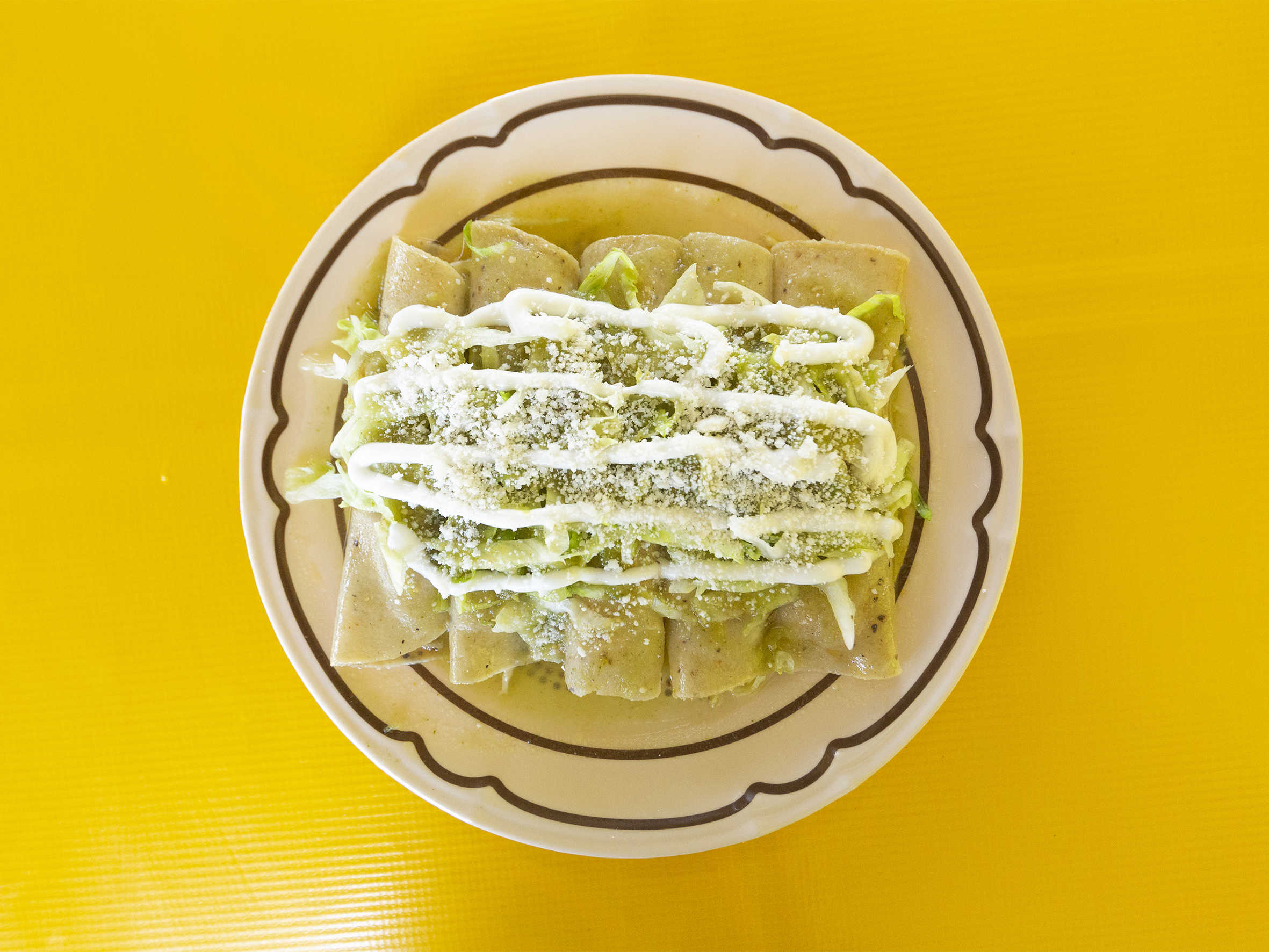1 Enchiladas Verdes + 1 Enchiladas Rojas