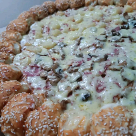 Pizza 1/2 Hawaiana E 1/2 Italiana